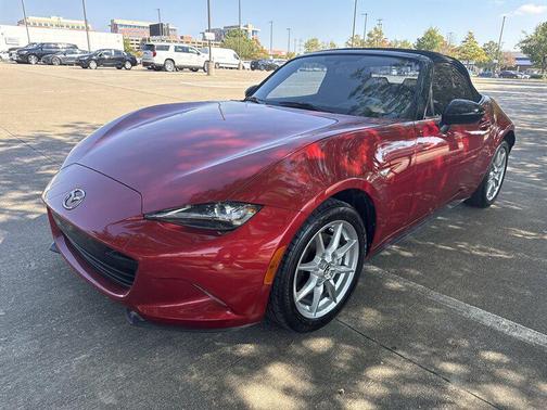 2016 Mazda MX-5 Miata Sport