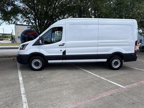 Oxford White 2020 Ford Transit-250 Base
