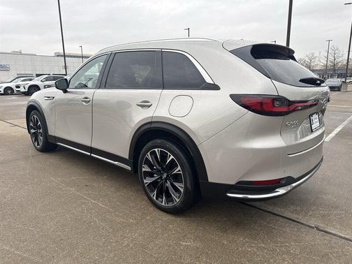 2024 Mazda CX-90 PHEV Premium