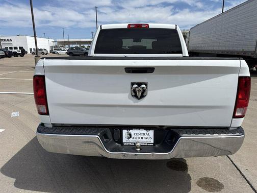 Black Clearcoat 2022 RAM 1500 Tradesman