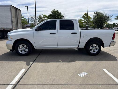 Black Clearcoat 2022 RAM 1500 Tradesman