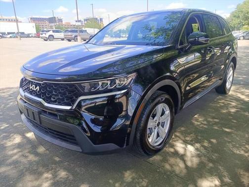 2022 Kia Sorento LX