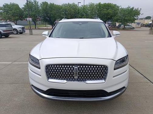 2022 Lincoln Nautilus Standard