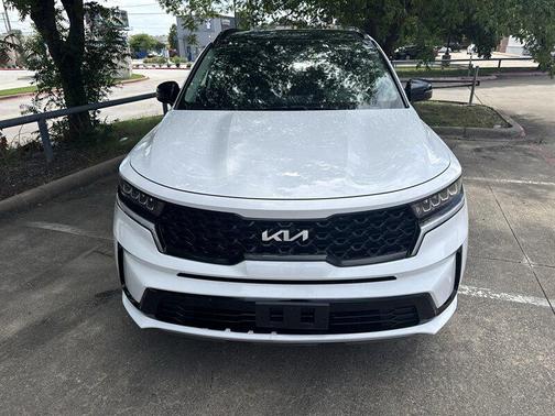Glacial White Pearl 2023 Kia Sorento S