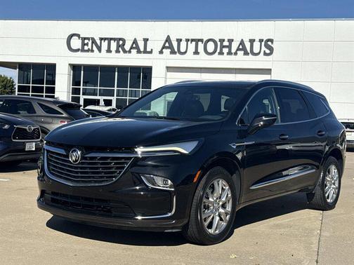 2023 Buick Enclave Essence FWD