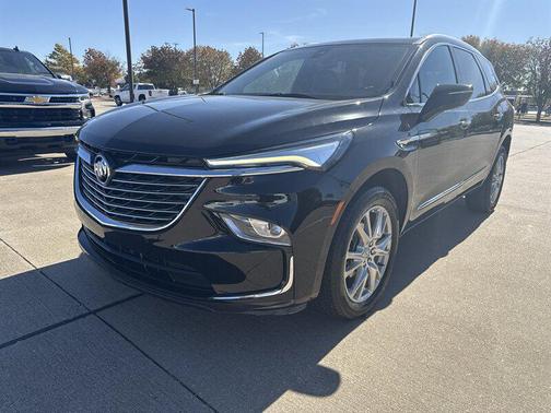 2023 Buick Enclave Essence FWD