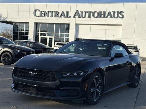 2025 Ford Mustang EcoBoost