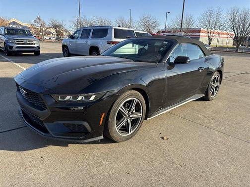 2025 Ford Mustang EcoBoost