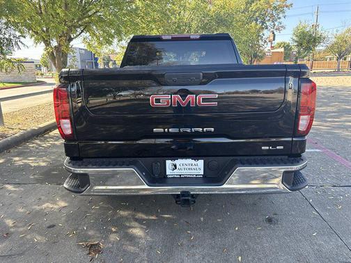 2024 GMC Sierra 1500 SLE