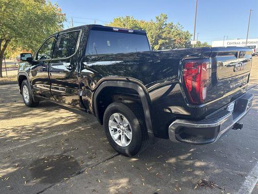 2024 GMC Sierra 1500 SLE