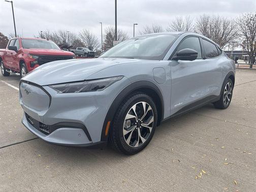 2025 Ford Mustang Mach-E Select