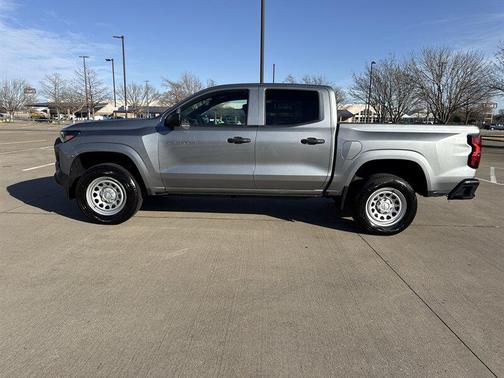 2024 Chevrolet Colorado WT