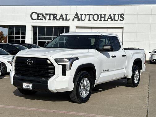 2023 Toyota Tundra SR5