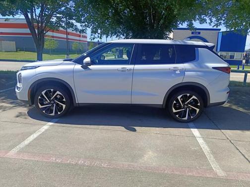 2024 Mitsubishi Outlander SE 2.5 2WD