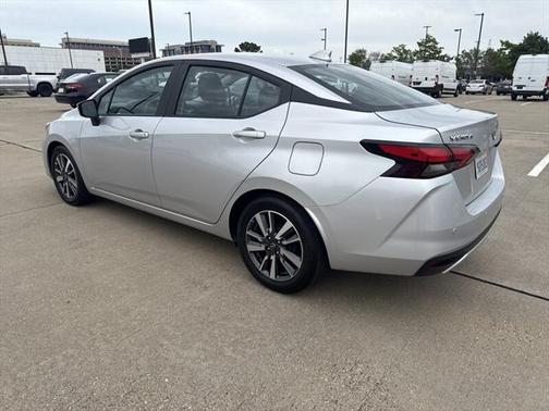 2023 Nissan Versa 1.6 SV