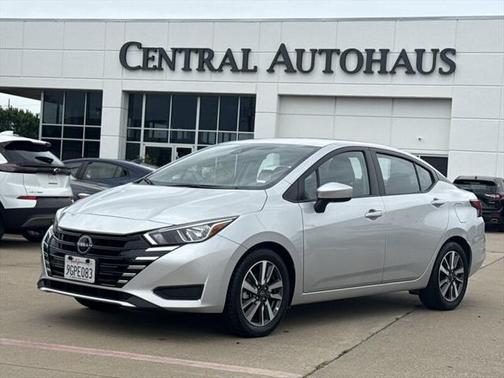 2023 Nissan Versa 1.6 SV