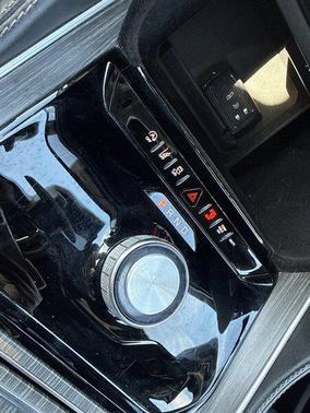 2024 Jeep Wagoneer L Series II 4x2