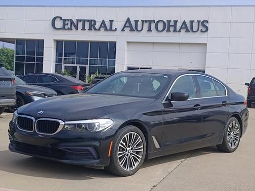 2019 BMW 530 530i