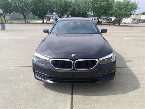 2019 BMW 530 530i