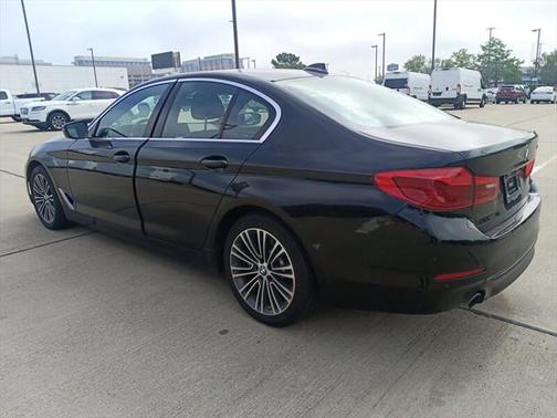 2019 BMW 530 530i