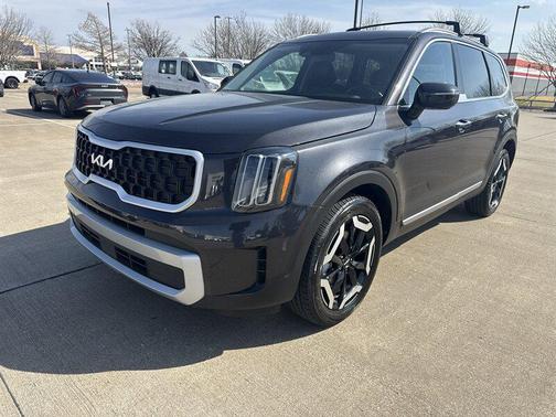 2025 Kia Telluride S
