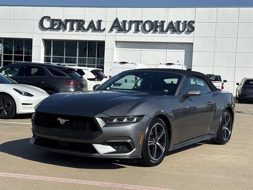 2025 Ford Mustang EcoBoost