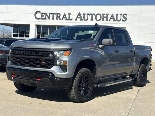 2025 Chevrolet Silverado 1500 Custom Trail Boss
