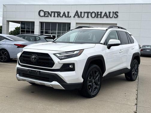 Ice Cap 2024 Toyota RAV4 Adventure