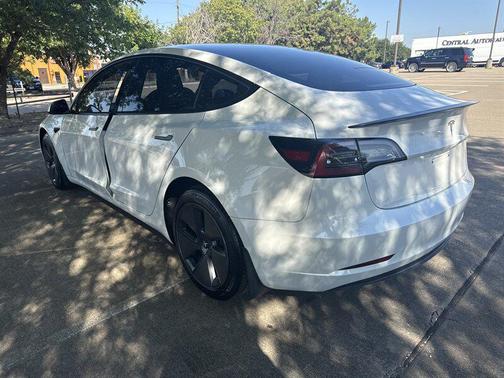 2023 Tesla Model 3 Standard Range