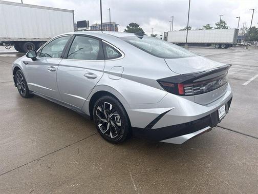 Aero Silver Metallic 2025 Hyundai SONATA SEL
