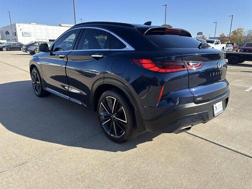 2022 INFINITI QX55 LUXE