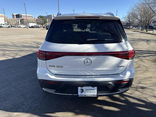 2023 Mercedes-Benz EQB 300 4MATIC