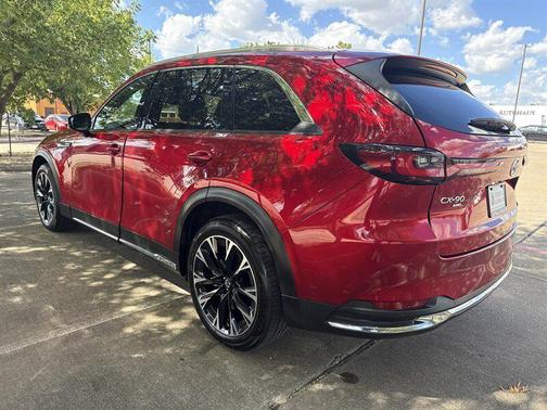 2024 Mazda CX-90 PHEV Premium Plus