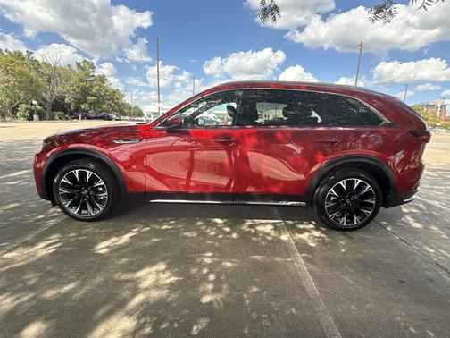 2024 Mazda CX-90 PHEV Premium Plus
