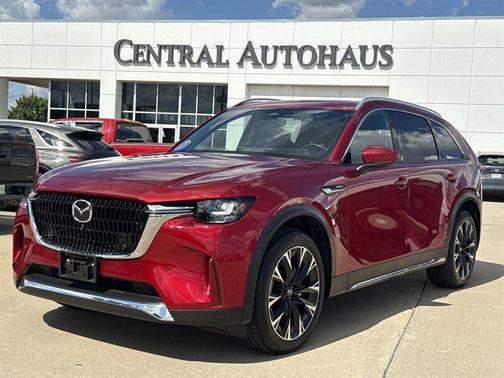 2024 Mazda CX-90 PHEV Premium Plus