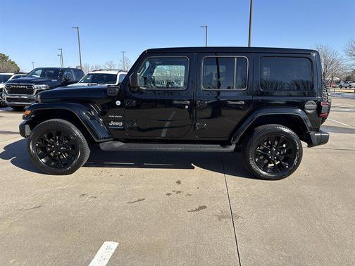 2023 Jeep Wrangler 4xe Sahara