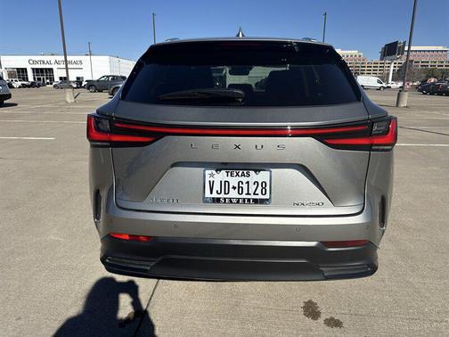 2025 Lexus NX 250 Premium