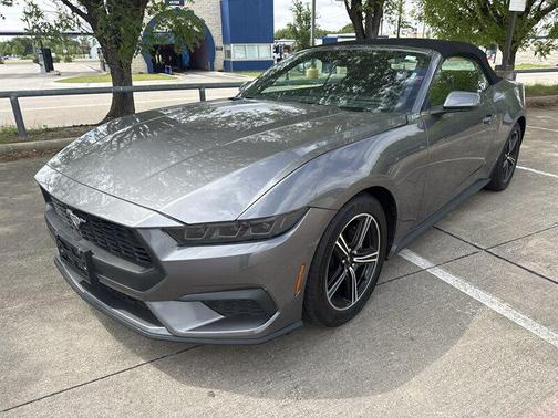2025 Ford Mustang EcoBoost