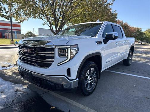 2025 GMC Sierra 1500 SLT