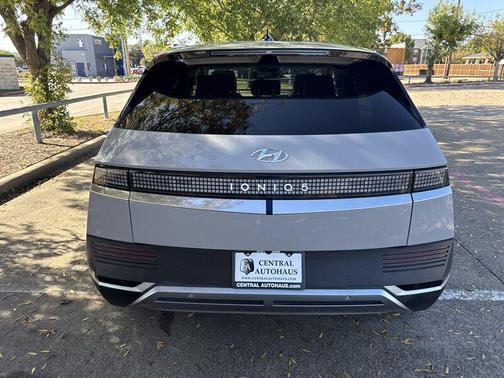 2022 Hyundai IONIQ 5 SEL