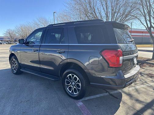 2024 Ford Expedition XLT