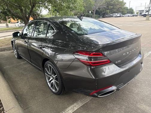 2025 Genesis G70 2.5T RWD