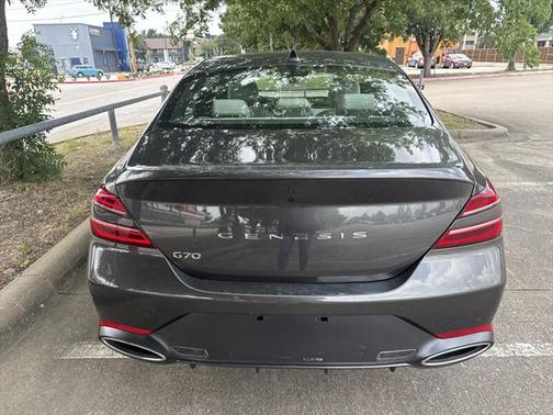 2025 Genesis G70 2.5T RWD