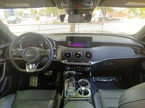 2023 Kia Stinger GT-Line