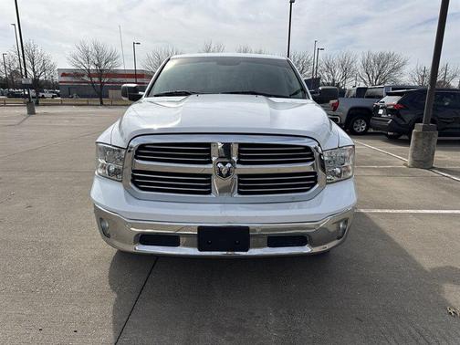 2016 RAM 1500 SLT