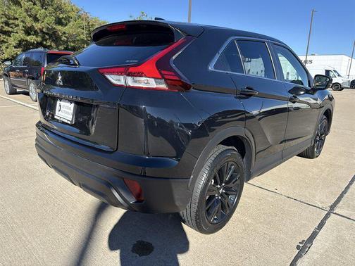 2024 Mitsubishi Eclipse Cross LE