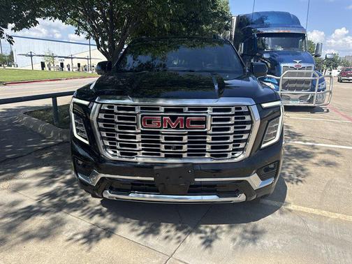 Onyx Black 2025 GMC Yukon XL Denali