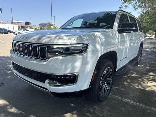 2024 Jeep Wagoneer Series II 4x2