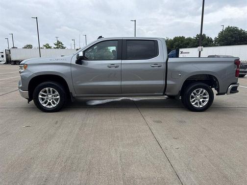 Sterling Gray Metallic 2025 Chevrolet Silverado 1500 LT