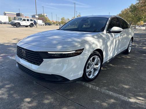 2025 Honda Accord LX 1.5T